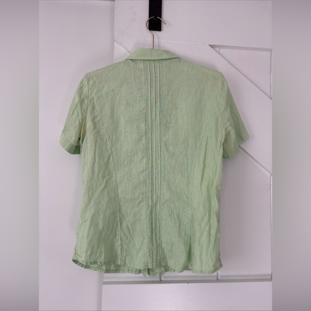 J. Jill Light Mint Short-Sleeve Pintuck Button-Down Shirt - Picture 2 of 12